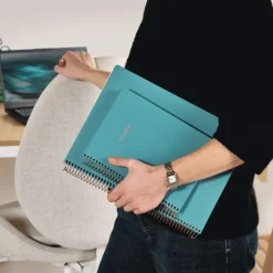 Anteckningsbok A4 linjerad blå