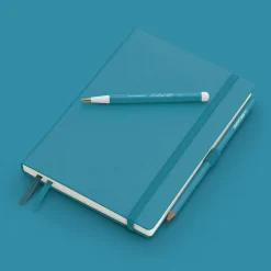 Anteckningsbok Leuchtturm A5 prickad oceanblå